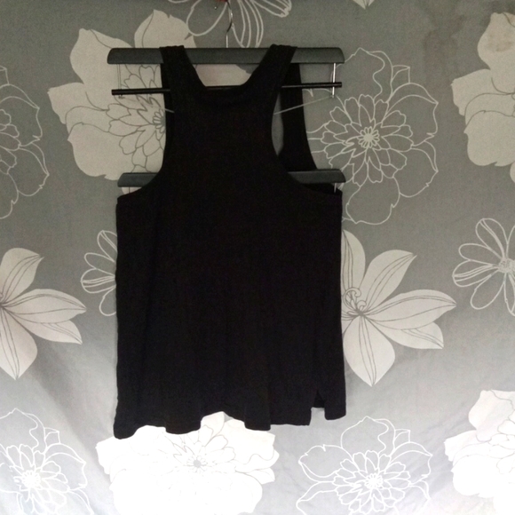 Hurley tank top Small - Picture 3 of 3